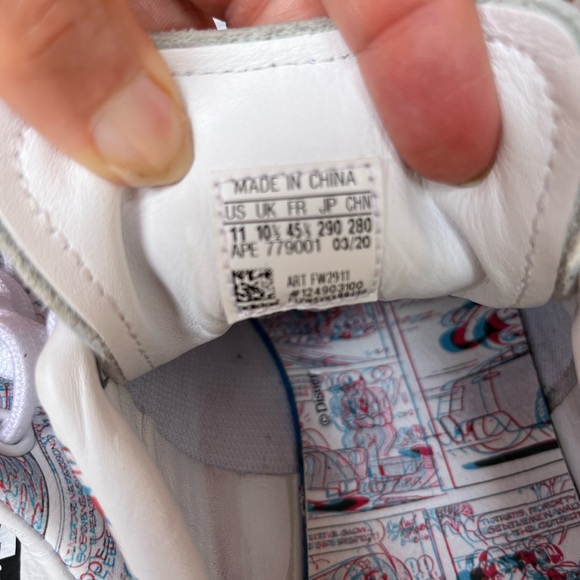 Adidas Stan Smith Mickey Mouse Disney 3D Comic Sneaker Limited Edition Size 11 - Picture 5 of 7